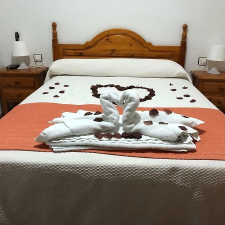 Hostal Restaurante Taibilla Нерпио Экстерьер фото