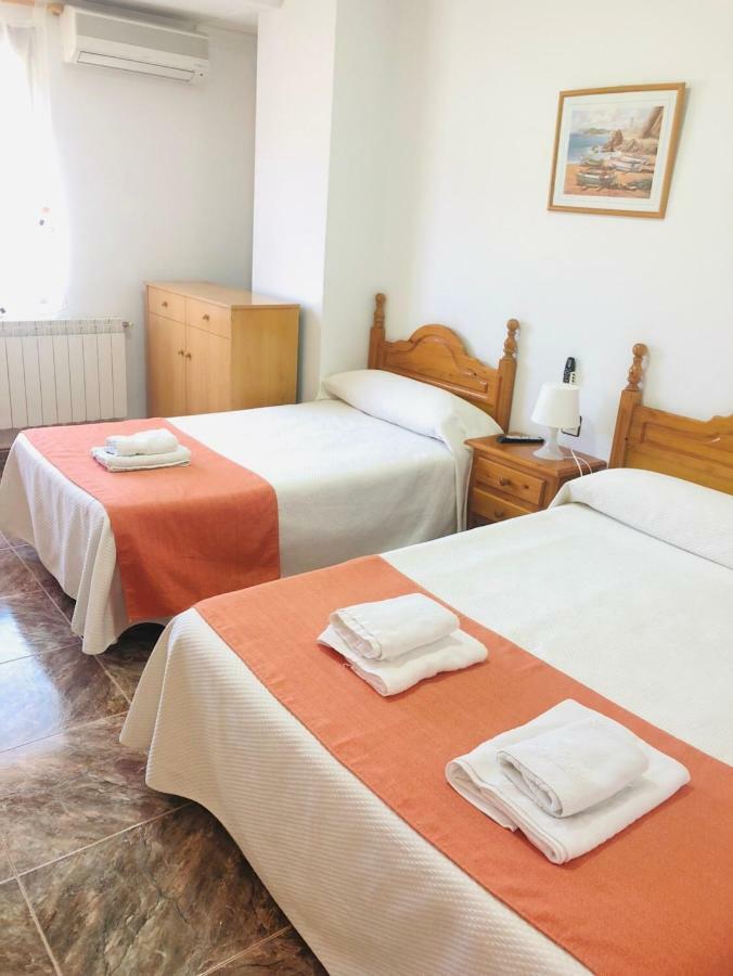 Hostal Restaurante Taibilla Нерпио Экстерьер фото